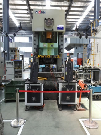Robot welding
